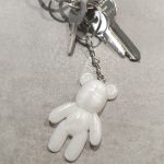 Ours porte clef blanc