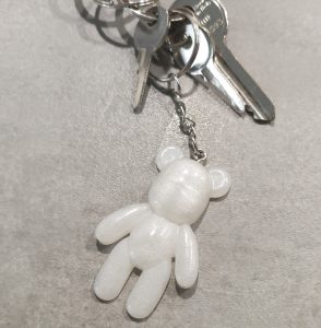 Ours porte clef blanc